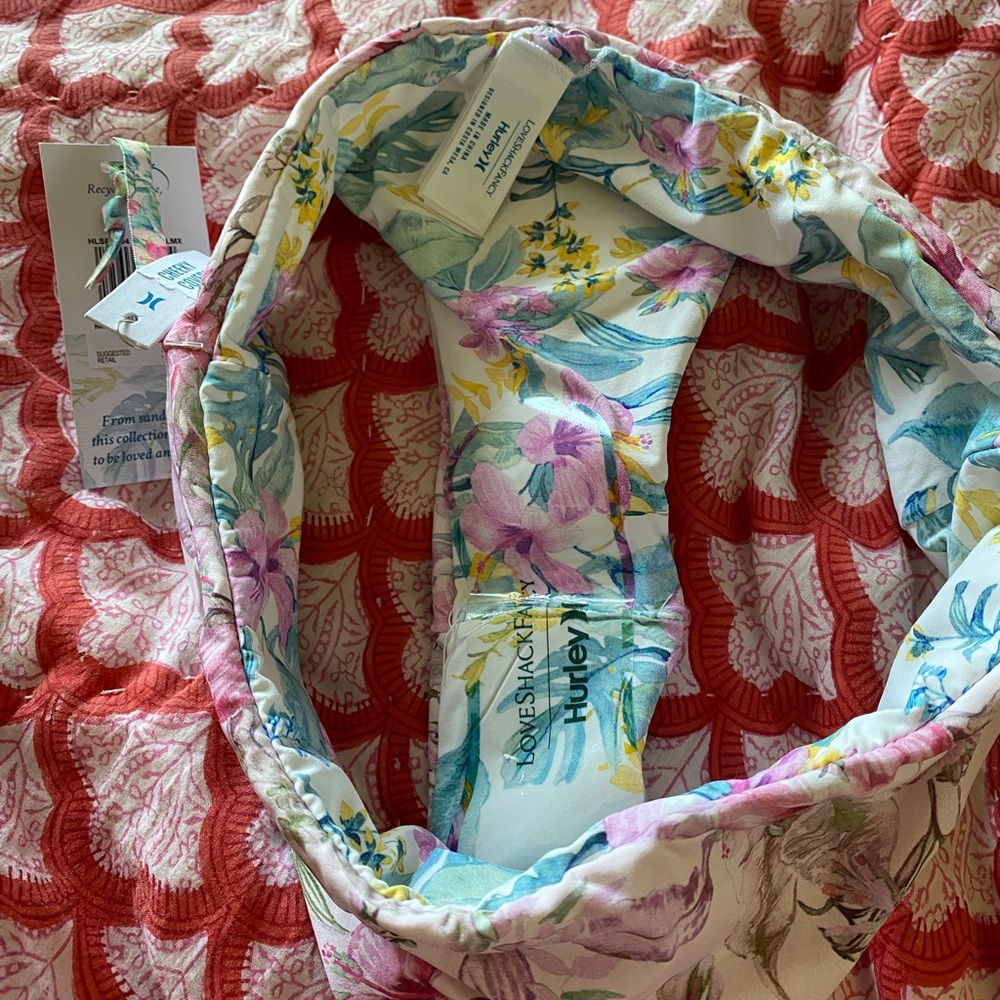 lsf x hurley swimsuit floral - Picture 3 of 4